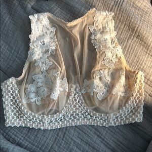 Victoria's Secret Cream Lace Bra with Intricate Back